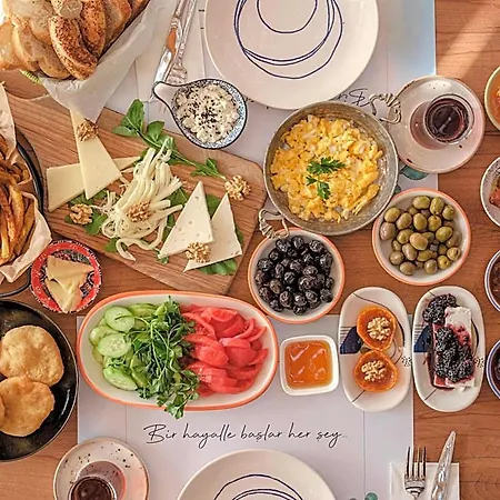 Puerhayal * Çeşme